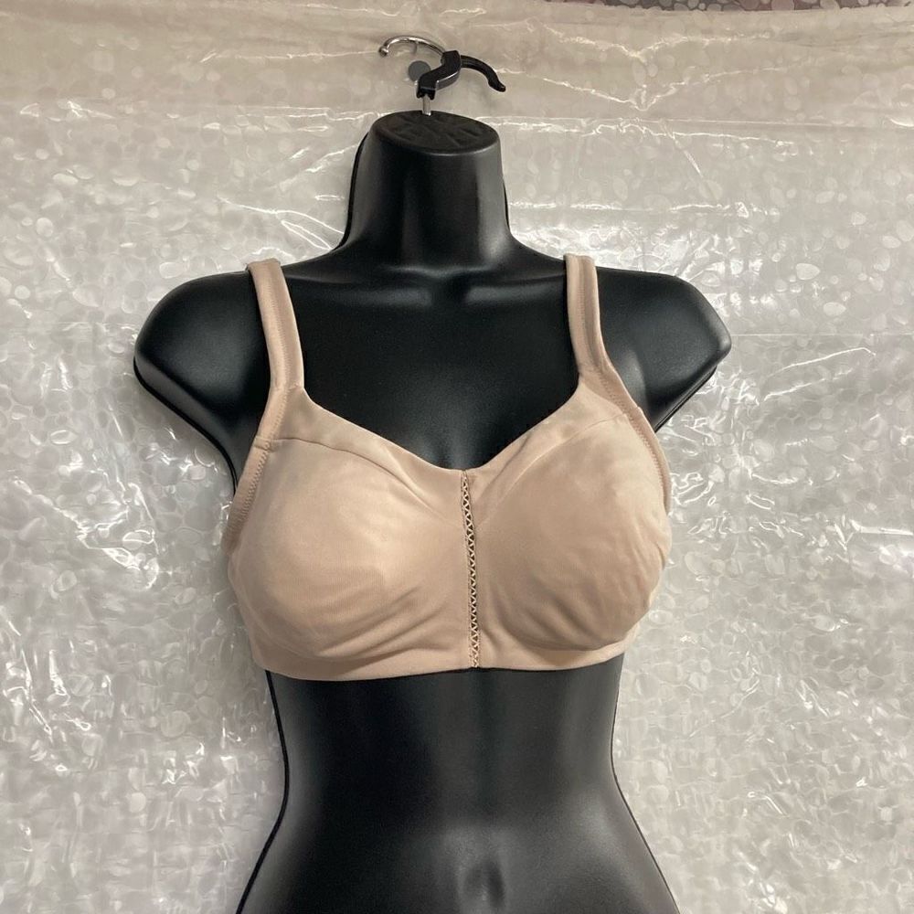 WACOAL Women’s Bra‎ Tan/Nude Size 36D No Underwire No Padding